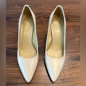 Michael Kors Dorothy Flex Pumps
